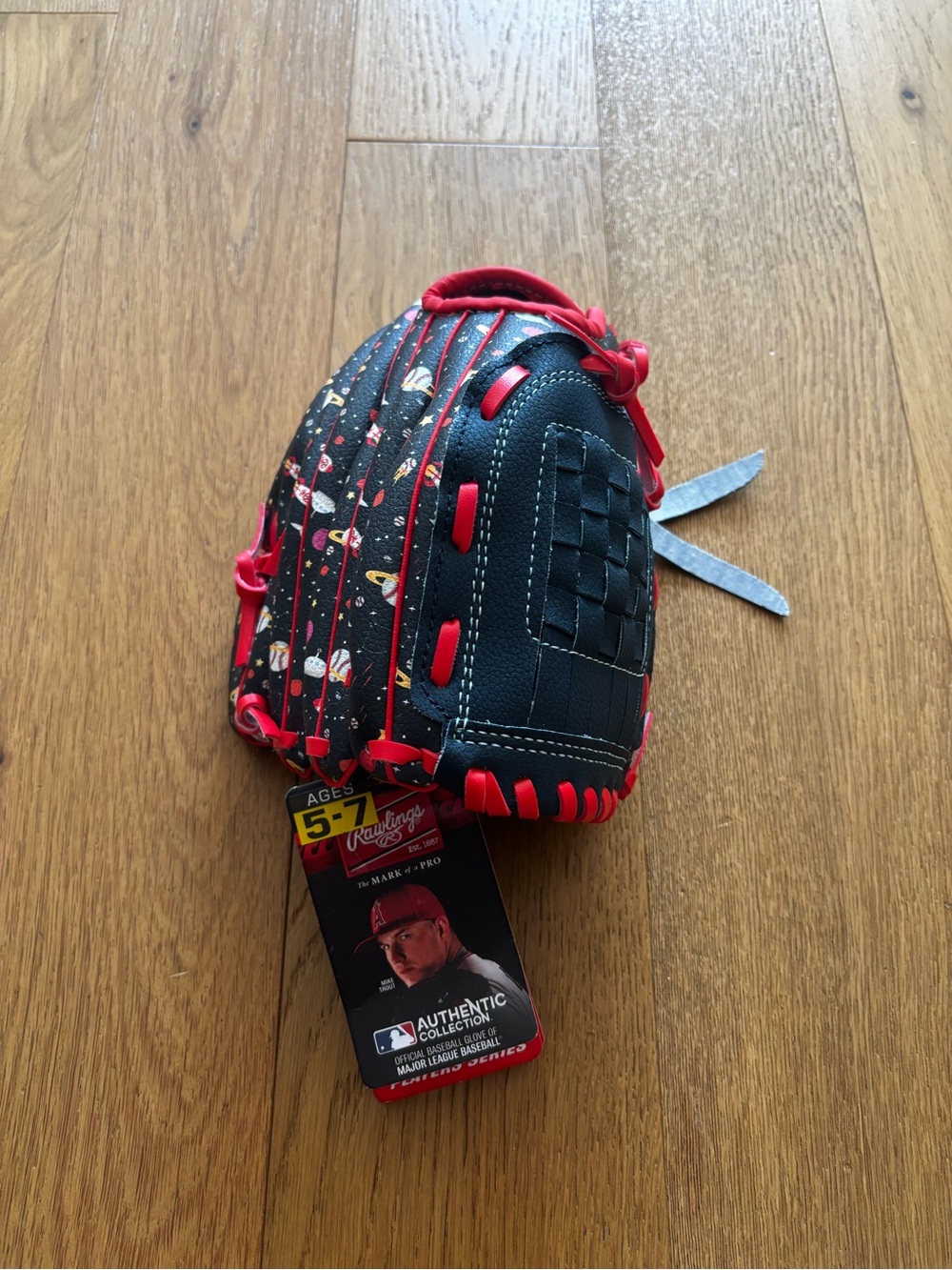 Brand New Kids Rawlings Baseball Glove